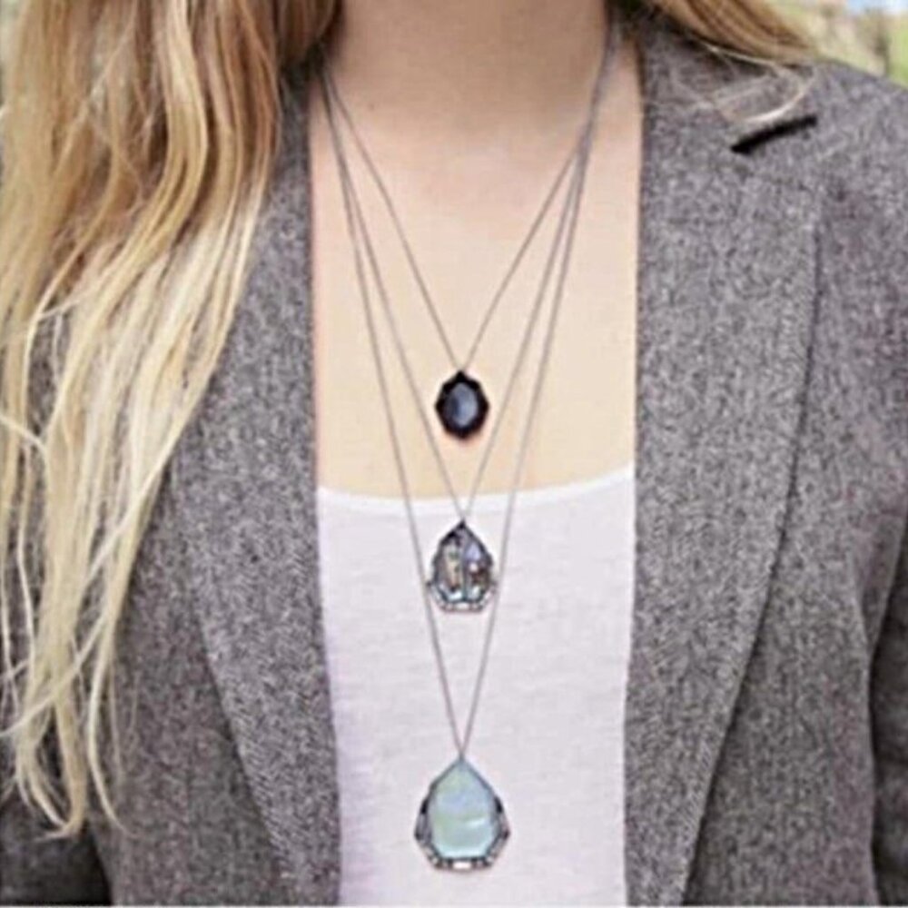 Chloe + Isabel blue Rue Royal triple strand convertible necklace